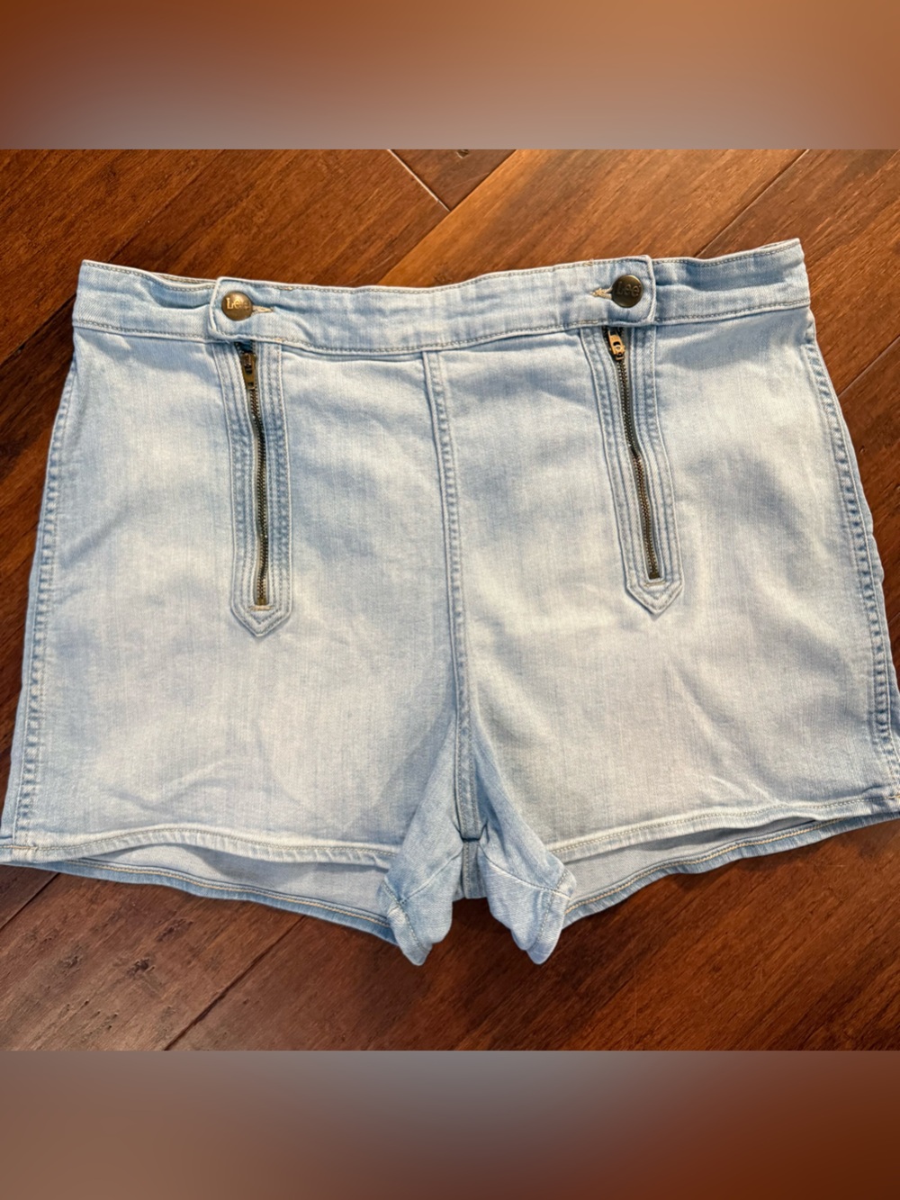 Lee Light Blue Denim Ankle-Length Shorts with Front Zips